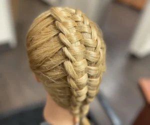 Infinity Knot Braid